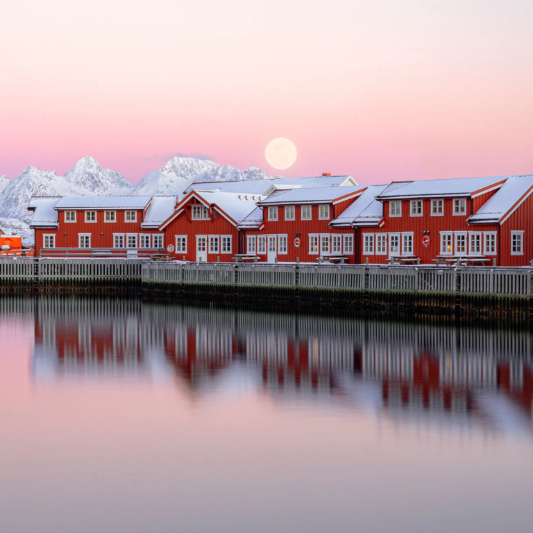 Svolvaer Village